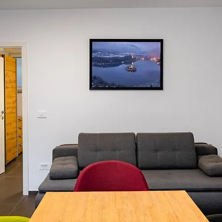 Luxury Ad * Jesenice