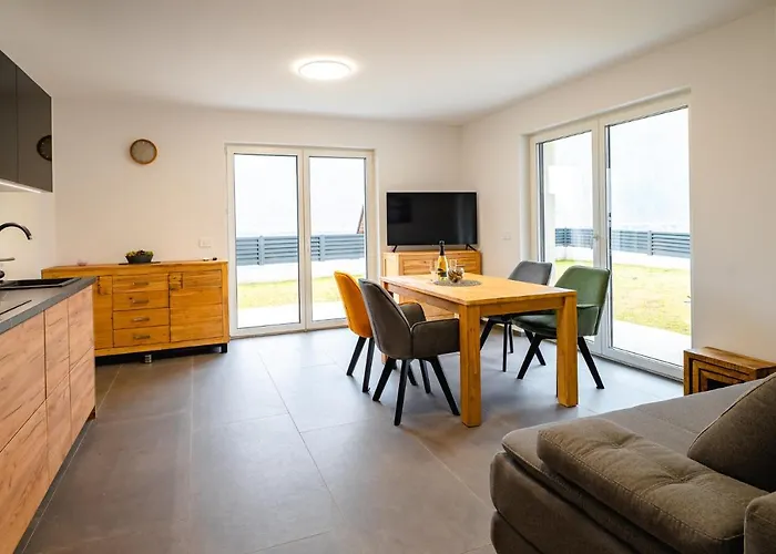 Luxury Ad * יסניצה